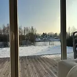 Дом отдыха Waterkant Am Mit Sauna, Kamin & Garten