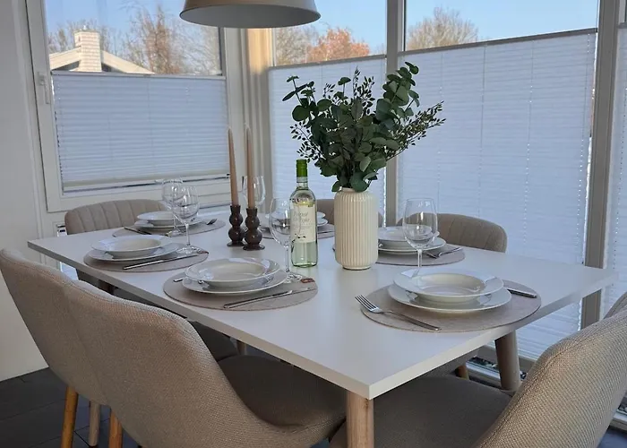 Waterkant Am Mit Sauna, Kamin & Garten Nyaraló